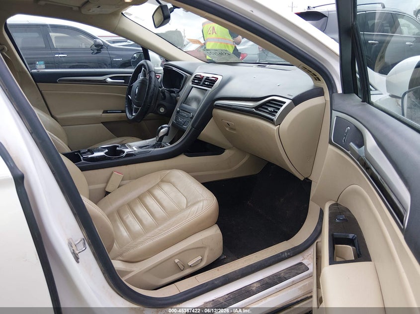 2016 FORD FUSION auction photo 5