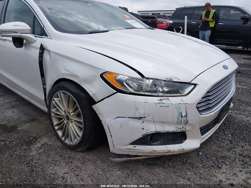 2016 FORD FUSION auction photo 6