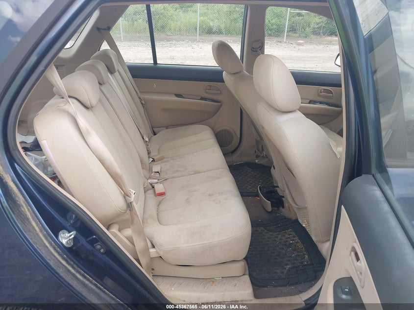 2008 Kia Rondo Lx V6 VIN: KNAFG526087184019 Lot: 45367565