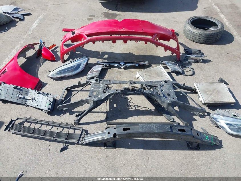 2017 Tesla Model S 100D/60D/75D/90D/P100D VIN: 5YJSA1E27HF208198 Lot: 45367693