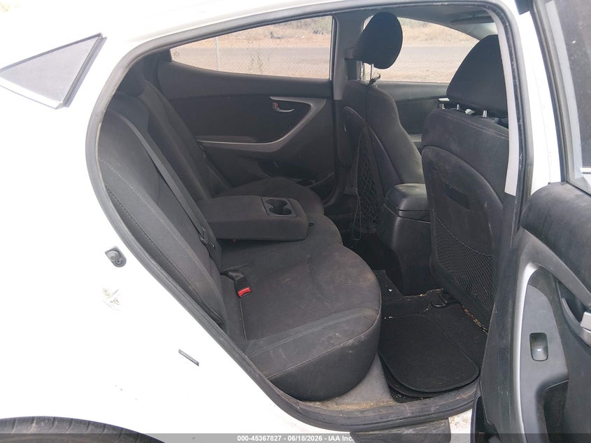 AtlanticExpress - Hyundai Elantra