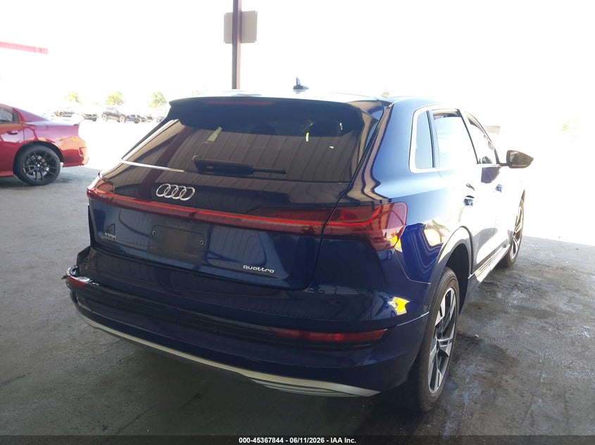 Vin: wa1aaage9nb020049, lot: 45865805, audi e-tron premium quattro 20224