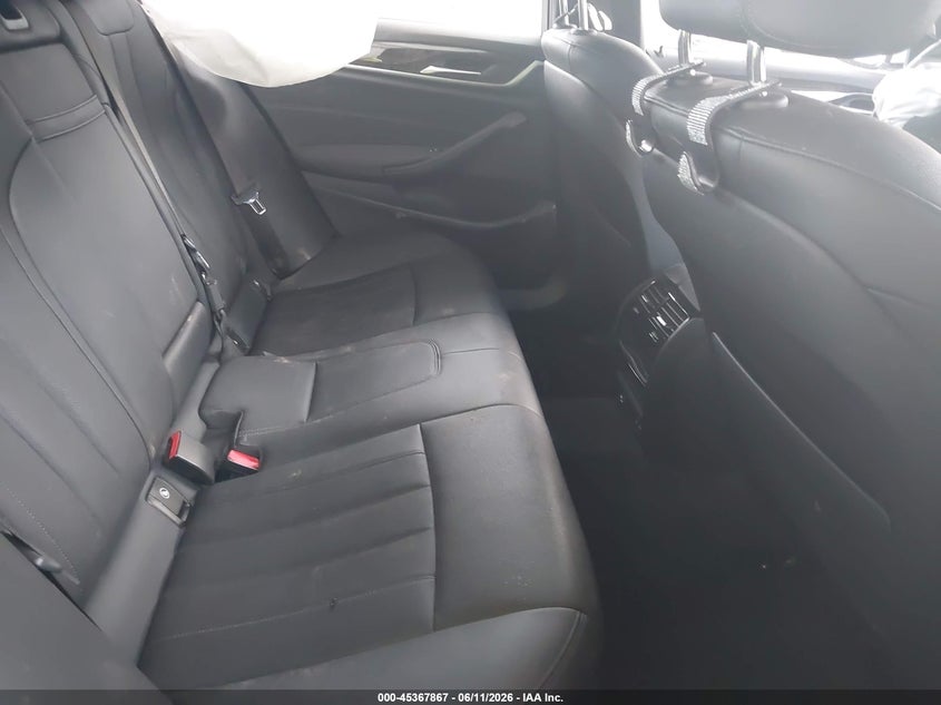 AtlanticExpress - BMW 5 Series