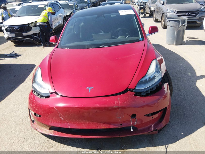 2018 Tesla Model 3 Long Range/Performance VIN: 5YJ3E1EB3JF069637 Lot: 45367888