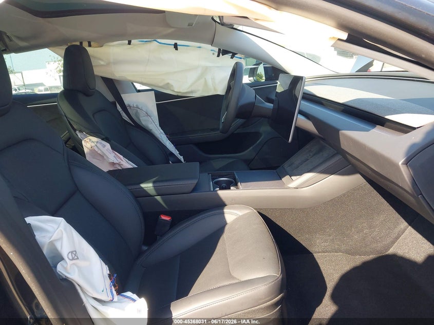2025 TESLA MODEL 3 auction photo 5