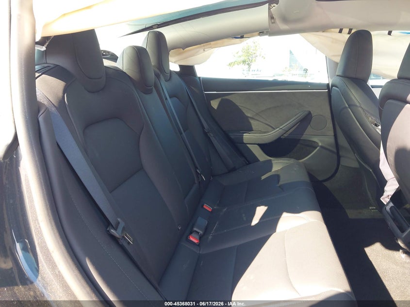 2025 TESLA MODEL 3 auction photo 8