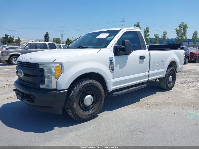 2017 Ford F-250 Xl/Xlt 1FTBF2A62HEB70171 photo 1