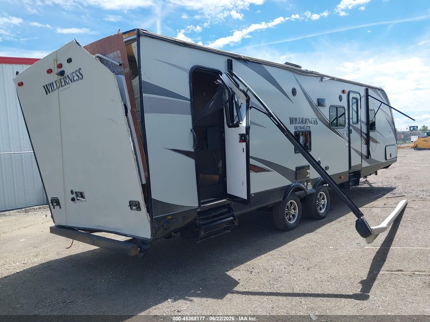 2018 HEARTLAND WILDERNESS auction photo 4