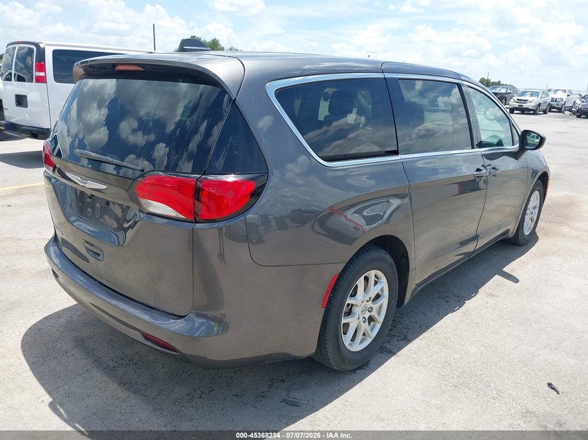 2022 CHRYSLER VOYAGER auction photo 4