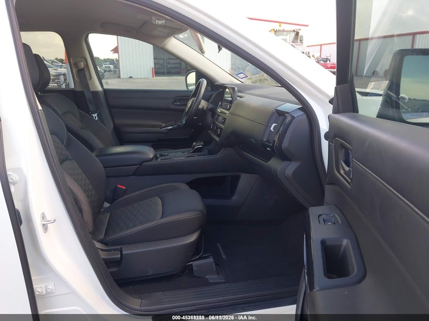 2023 NISSAN PATHFINDER auction photo 5