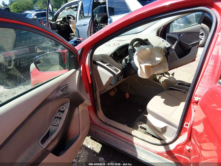 FORD FOCUS 2012 VIN 1FAHP3F24CL197949