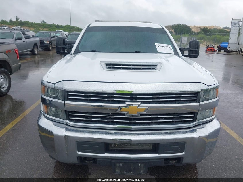 2017 CHEVROLET SILVERADO 3500HD auction photo 6