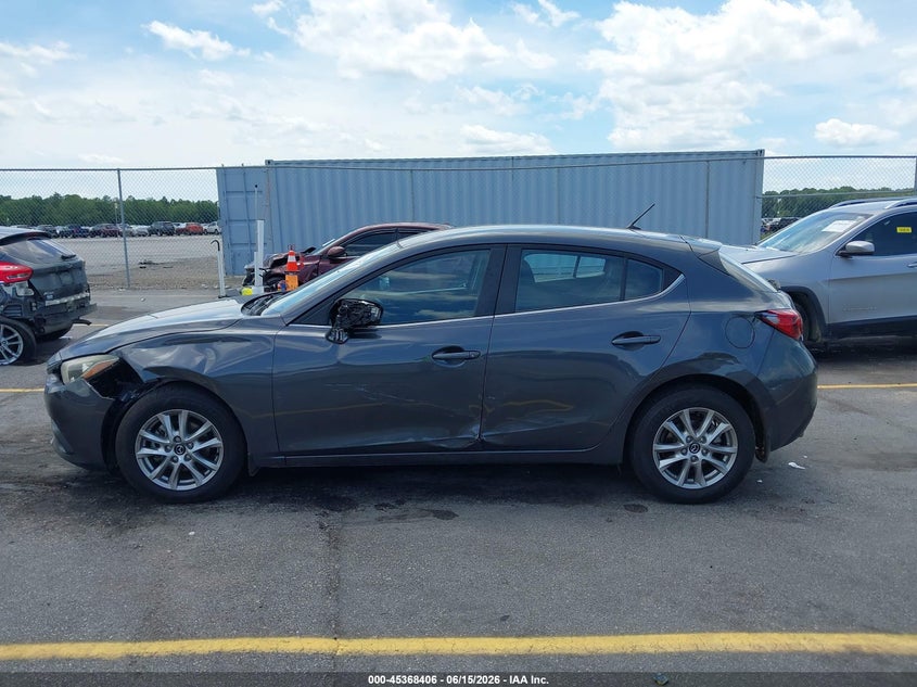 MAZDA MAZDA3 - zdjęcie 14