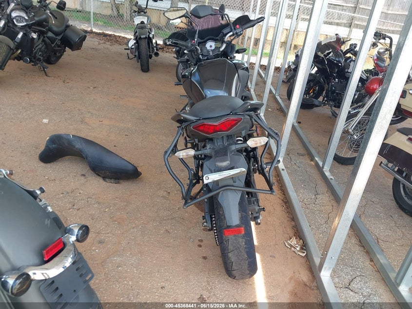 2012 KAWASAKI LE650 auction photo 6