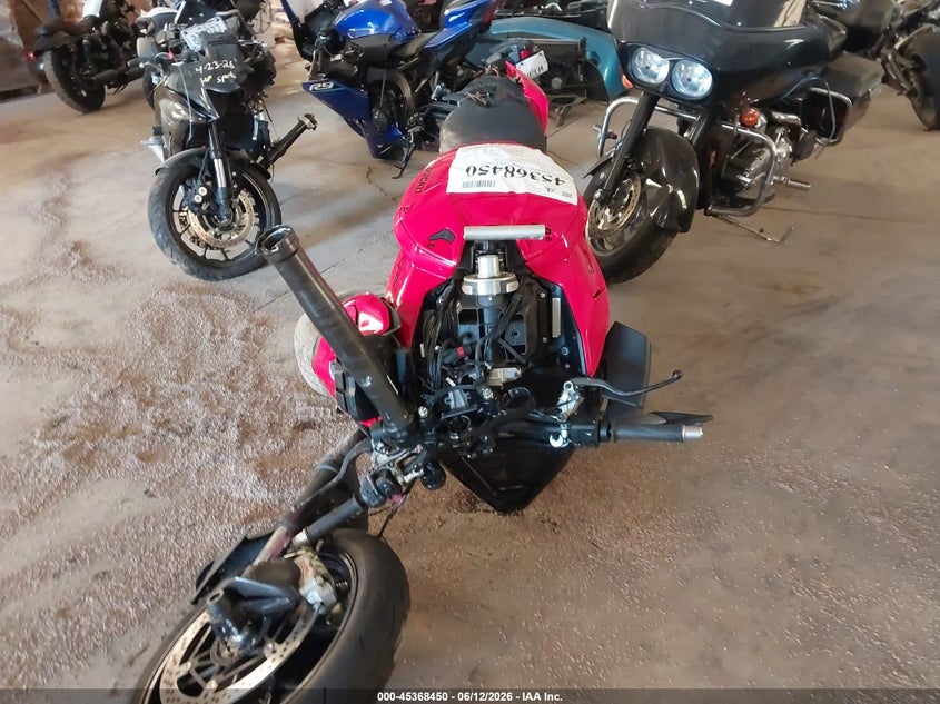 2024 DUCATI STREETFIGHTER auction photo 5