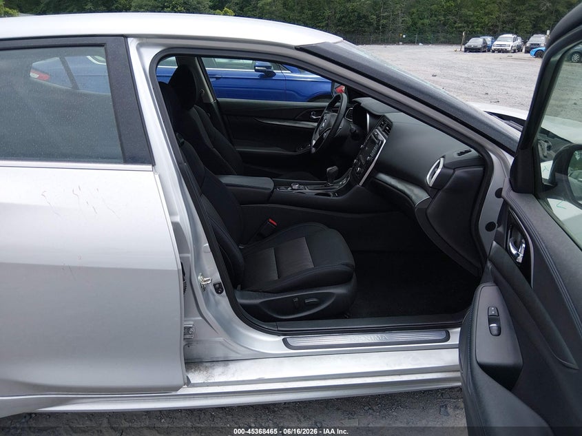 VIN 1N4AA6AV7KC365829 2019 NISSAN MAXIMA 3.5 S