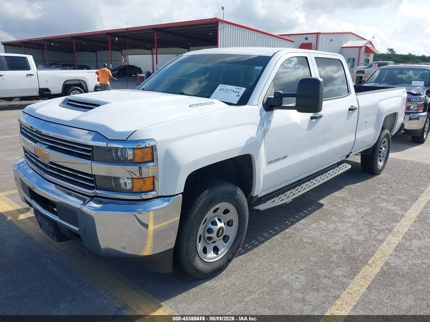 2017 CHEVROLET SILVERADO 3500HD auction photo 2