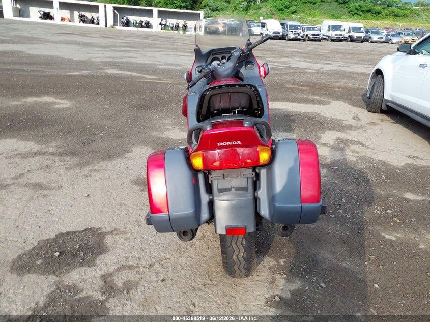 1992 HONDA ST1100 auction photo 6