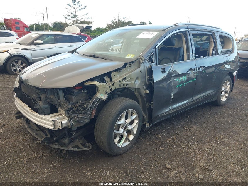 Vin: 2c4rc1eg9kr549683, lot: 45866507, chrysler pacifica touring l plus 20192