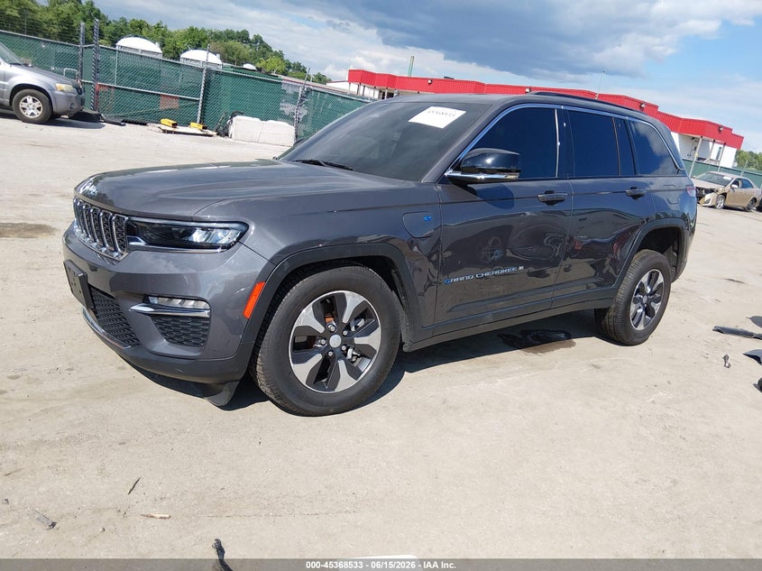 2024 JEEP GRAND CHEROKEE 4XE auction photo 2