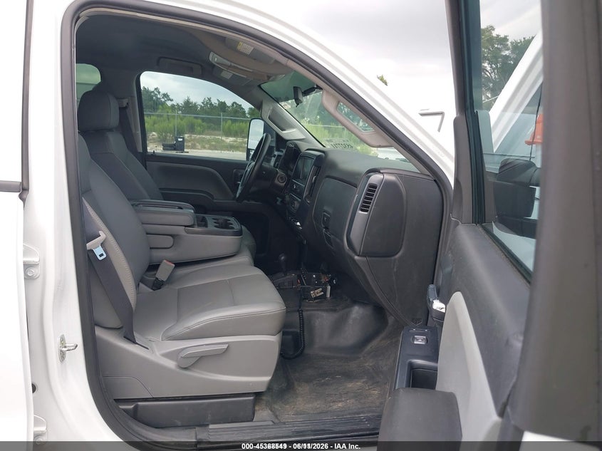 2017 CHEVROLET SILVERADO 3500HD auction photo 5