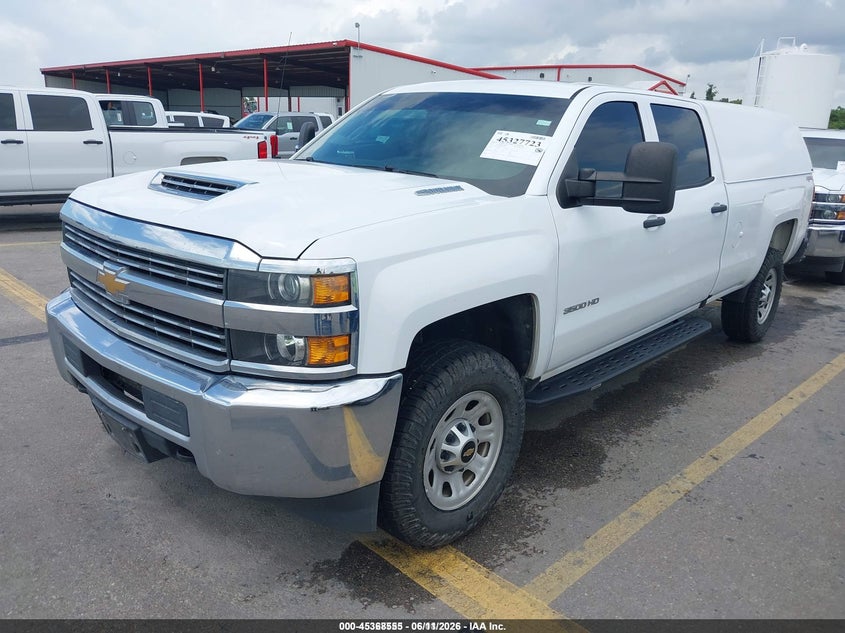 2017 CHEVROLET SILVERADO 3500HD auction photo 2