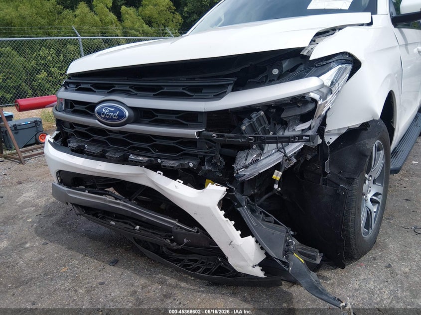 2024 FORD EXPEDITION auction photo 6