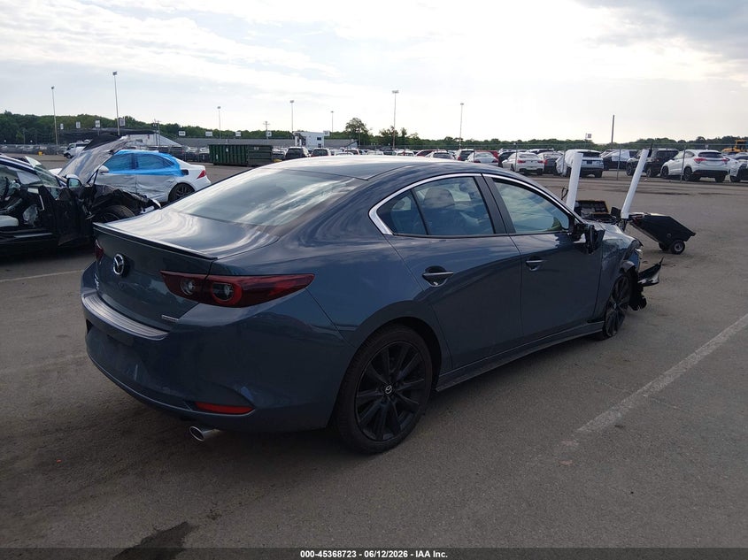 2025 MAZDA MAZDA3 — zdjęcie 4