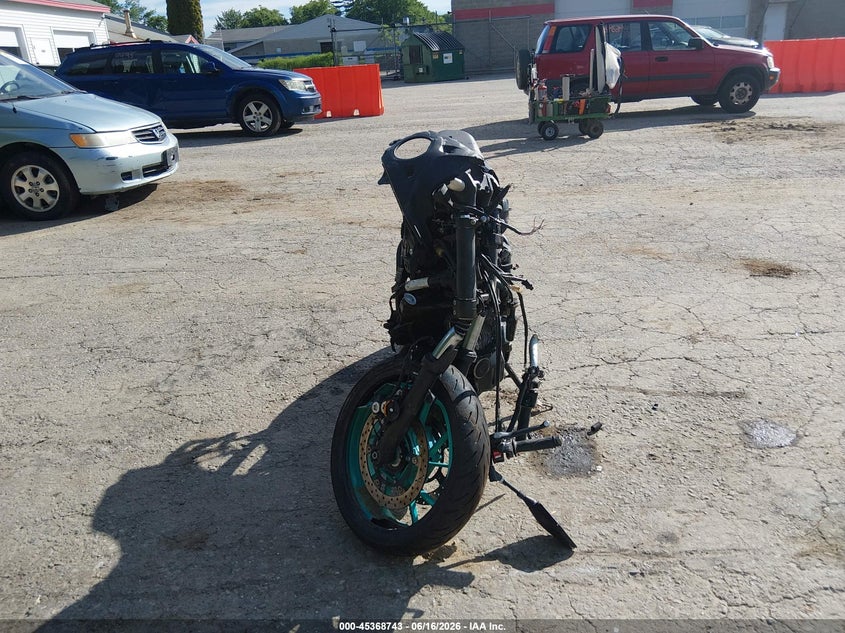 YAMAHA MT07 2022