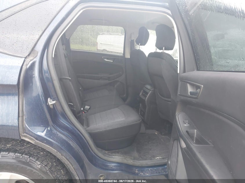 VIN 2FMPK4G9XHBC60318 2017 FORD EDGE SE