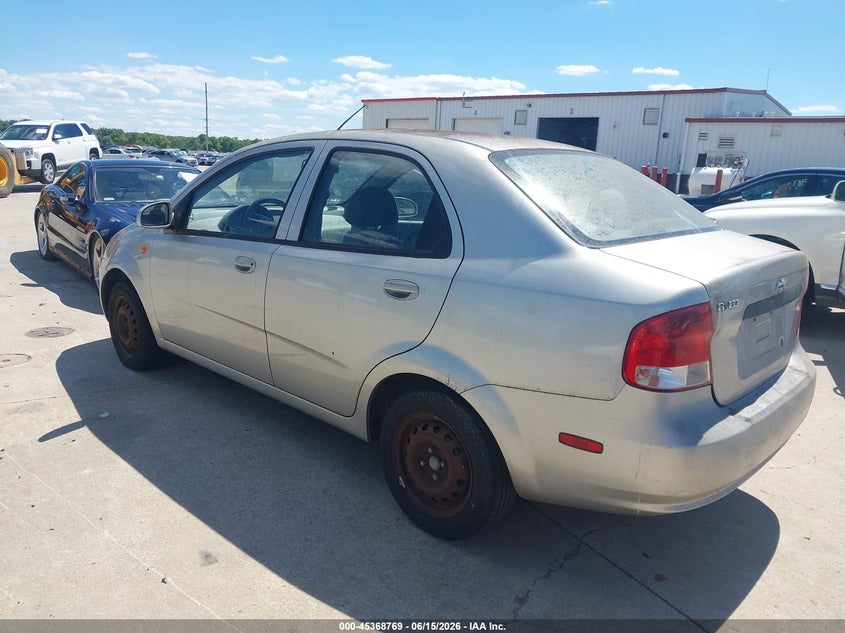 2004 CHEVROLET AVEO auction photo 3
