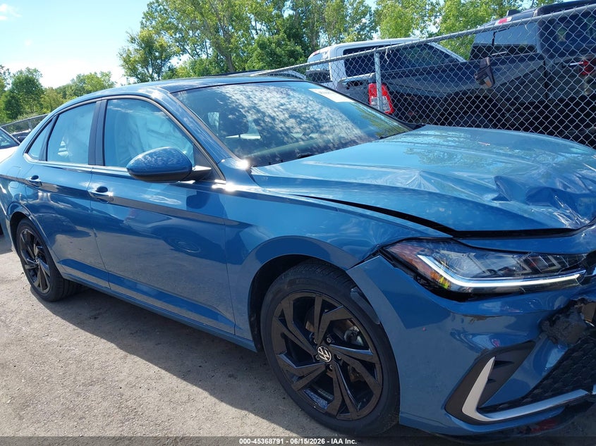 2025 VOLKSWAGEN JETTA 1.5T SE — Photo 13