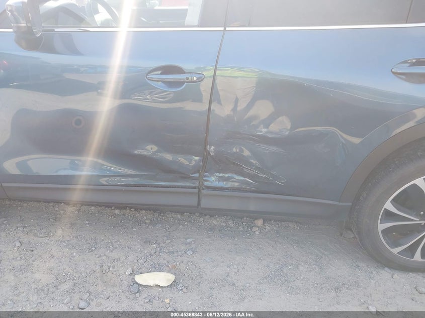 2022 MAZDA CX-5 auction photo 6