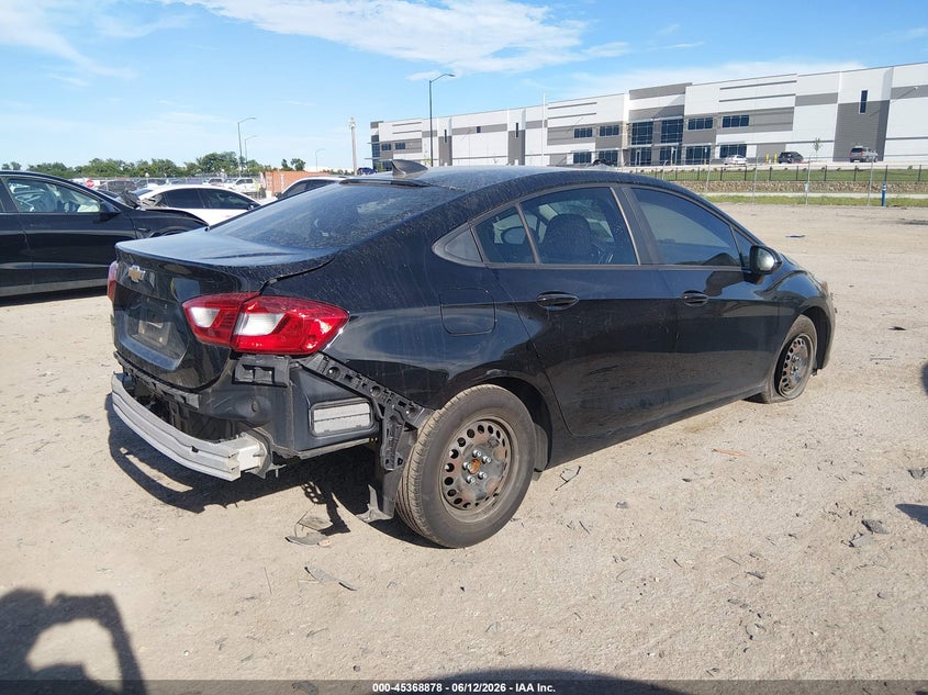 2018 CHEVROLET CRUZE auction photo 4