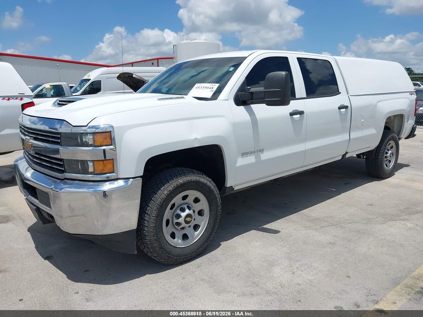 2017 CHEVROLET SILVERADO 3500HD auction photo 2