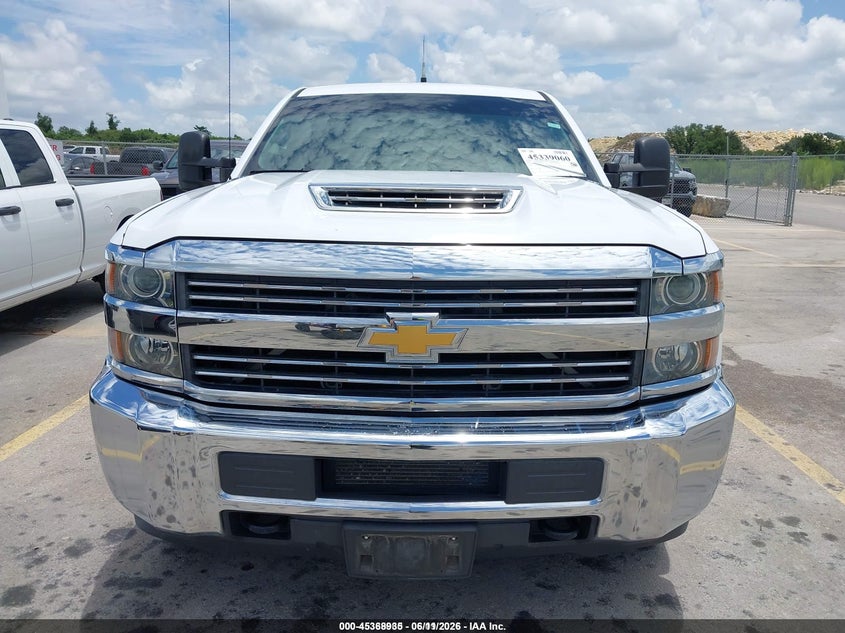 2017 CHEVROLET SILVERADO 3500HD auction photo 6