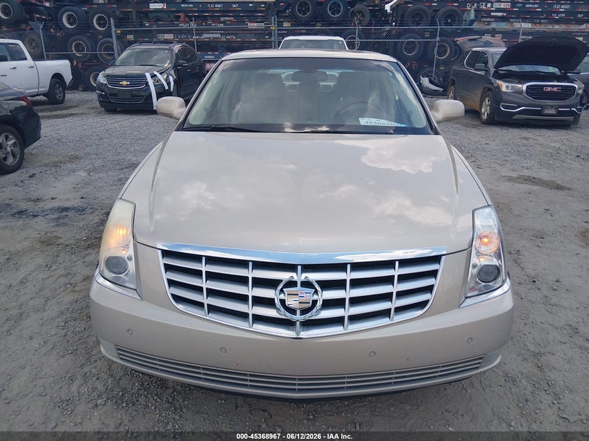 2008 Cadillac Dts 1Sc VIN: 1G6KD57Y38U161942 Lot: 45368967