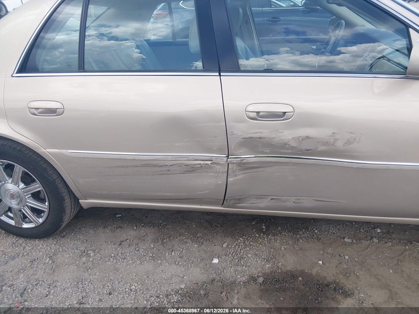 2008 Cadillac Dts 1Sc VIN: 1G6KD57Y38U161942 Lot: 45368967