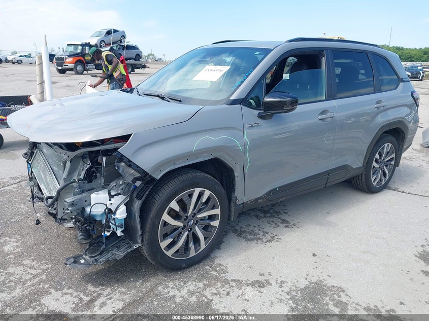 VIN: JF2SLSTD3SH444506 2025 SUBARU FORESTER TOURING HYBRID