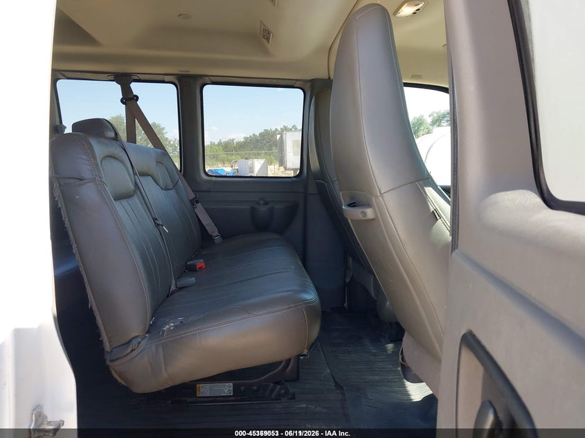 2019 CHEVROLET EXPRESS 3500 auction photo 8