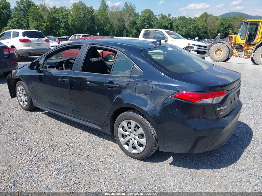 2024 TOYOTA COROLLA auction photo 3