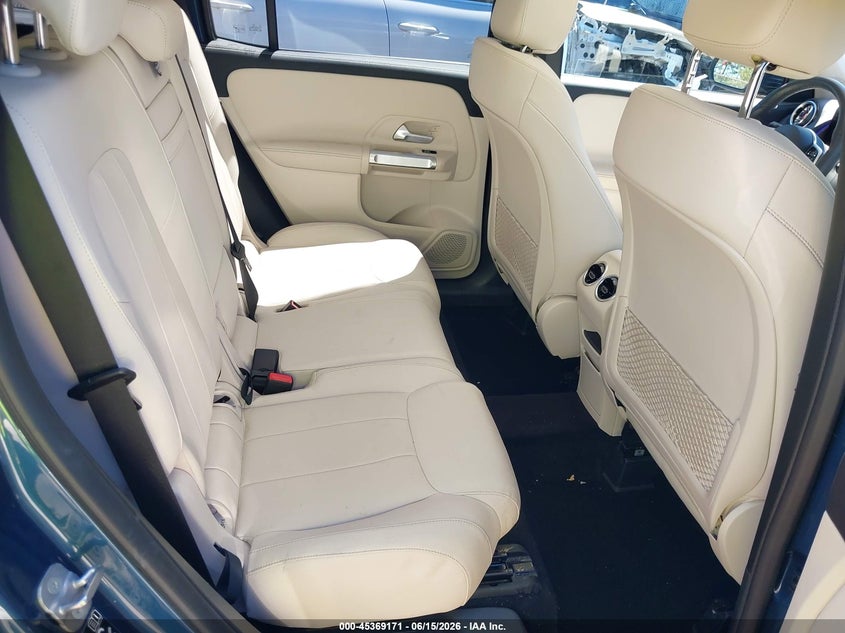 2023 MERCEDES-BENZ GLB 250 auction photo 8
