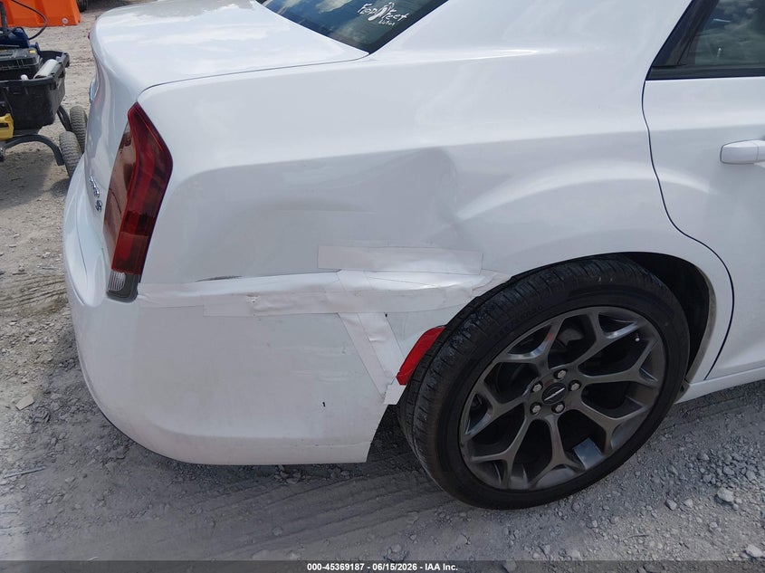2015 Chrysler 300 300S VIN: 2C3CCABGXFH743245 Lot: 45369187