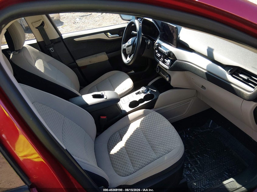 2020 FORD ESCAPE auction photo 5