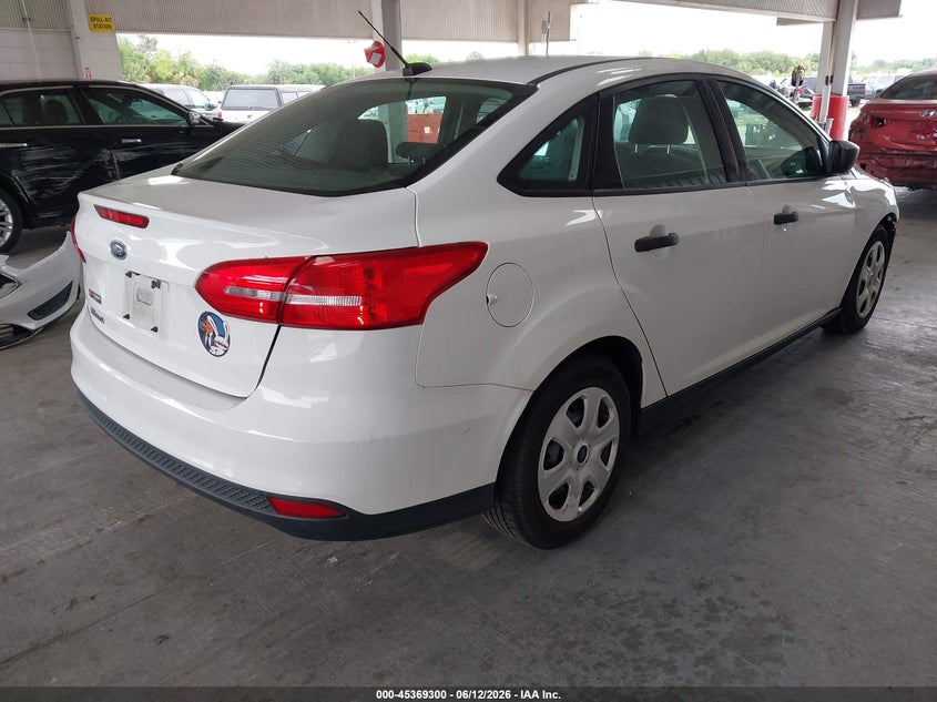 Vin: 1fadp3e29hl281112, lot: 45867286, ford focus s 20174