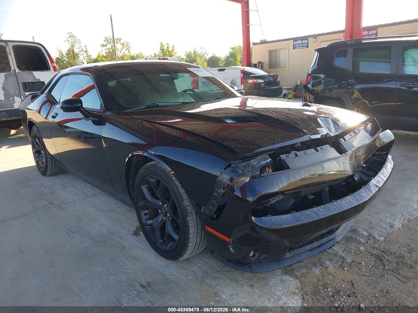 2020 DODGE CHALLENGER SXT