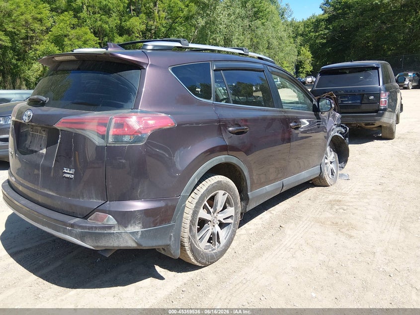 VIN 2T3RFREV3HW552114 2017 TOYOTA RAV4 XLE