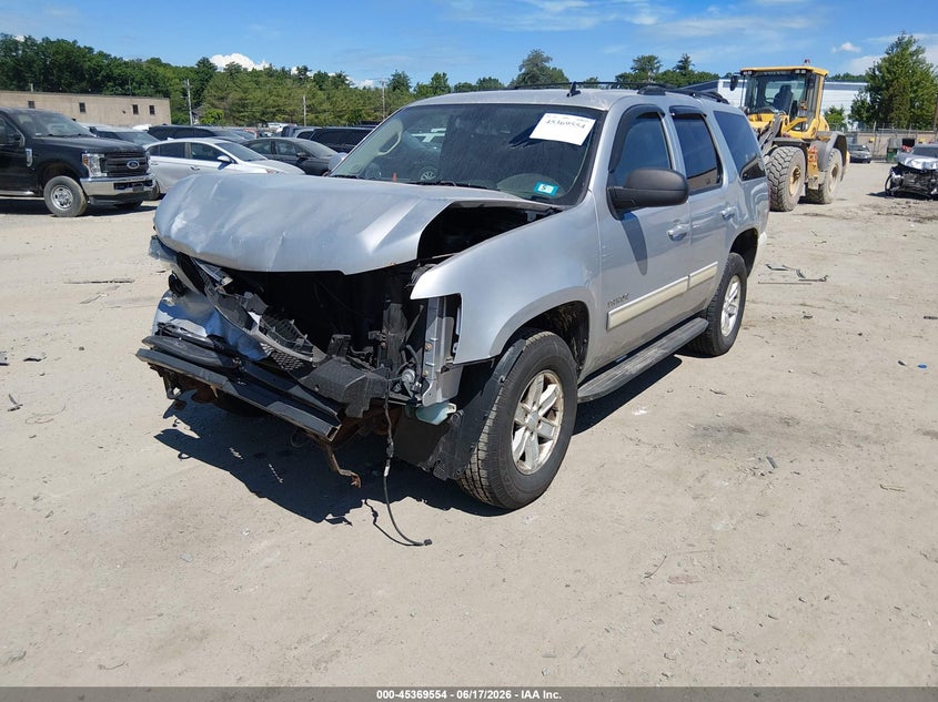 2013 CHEVROLET TAHOE auction photo 2