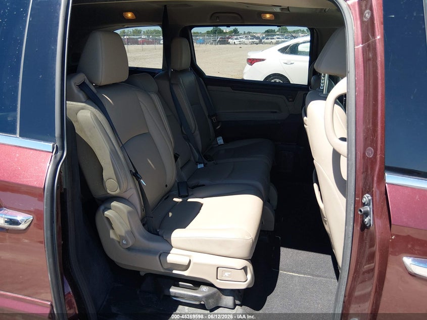 2018 HONDA ODYSSEY auction photo 8