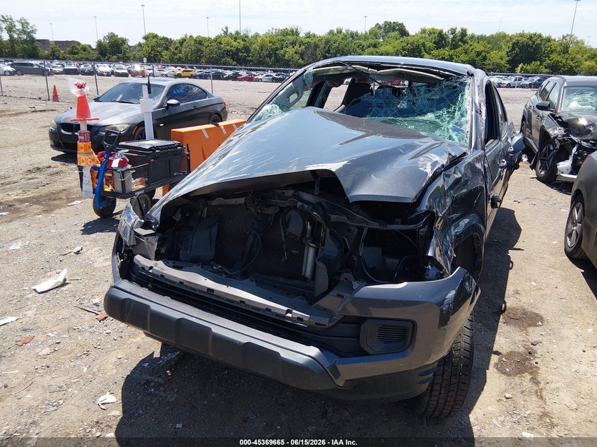 2020 TOYOTA TACOMA auction photo 6